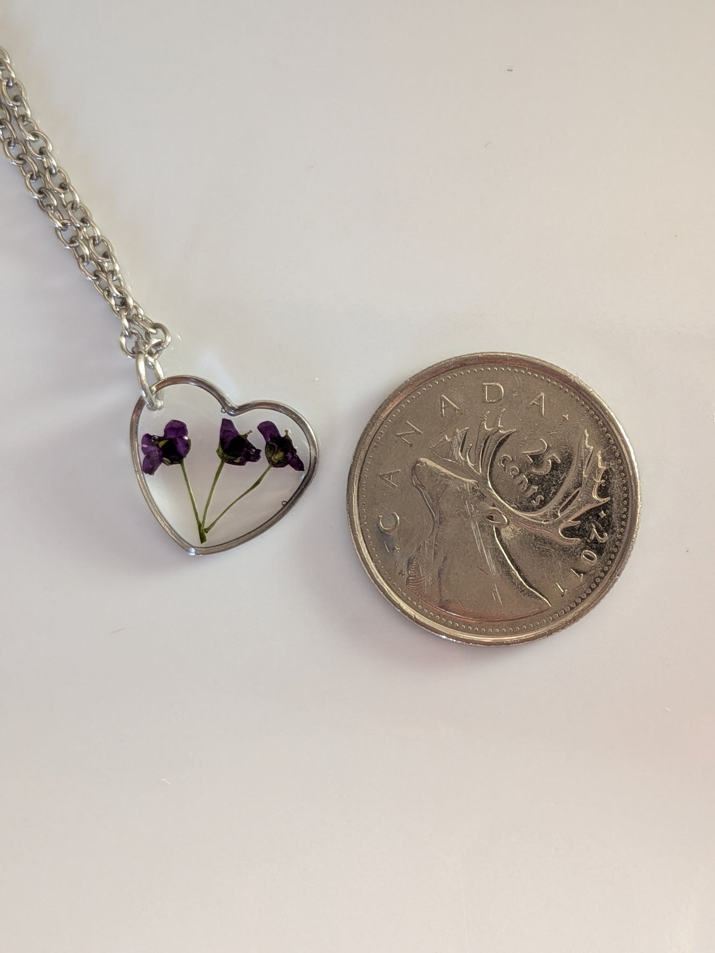 Floral heart pendant