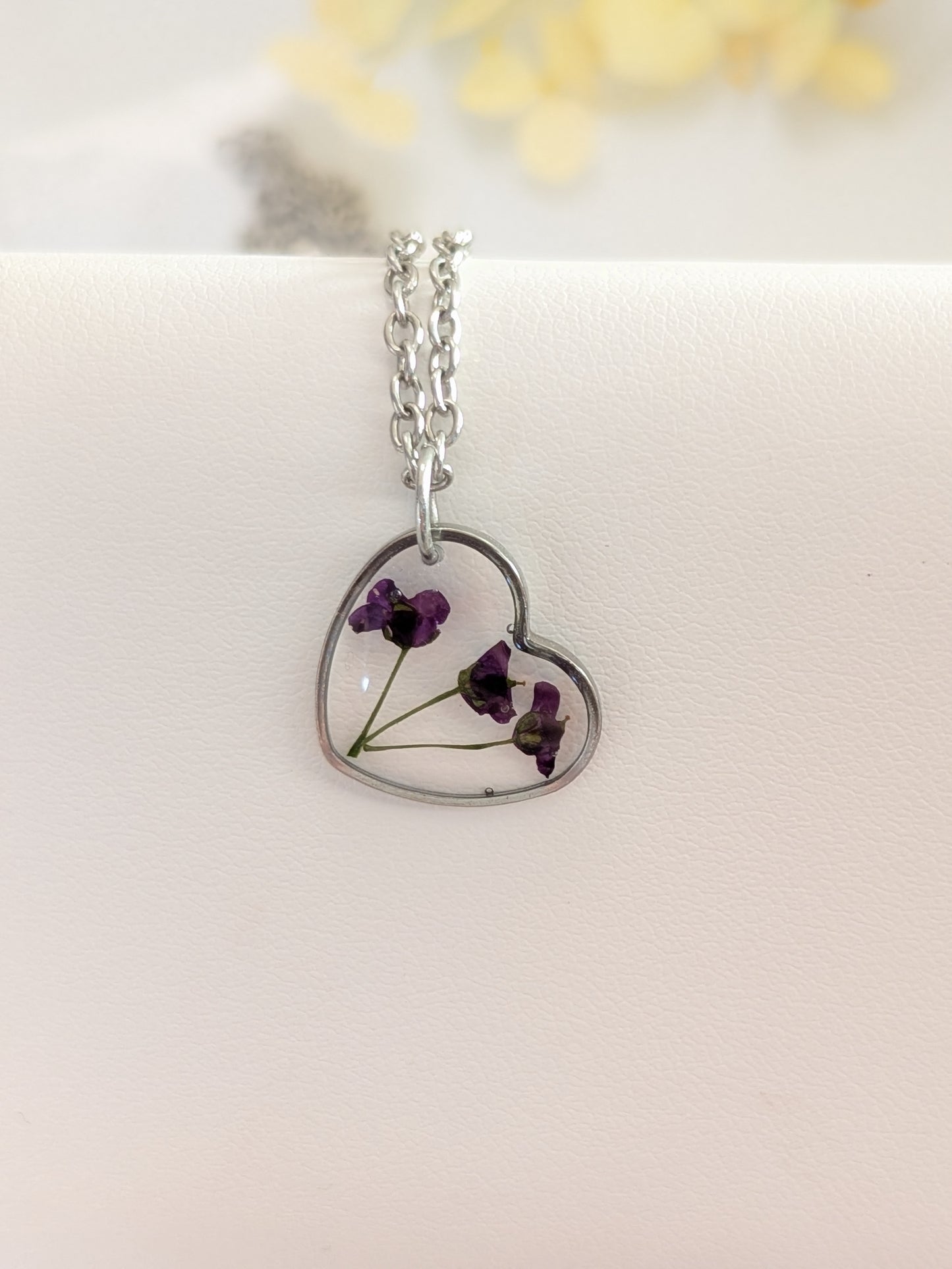 Floral heart pendant