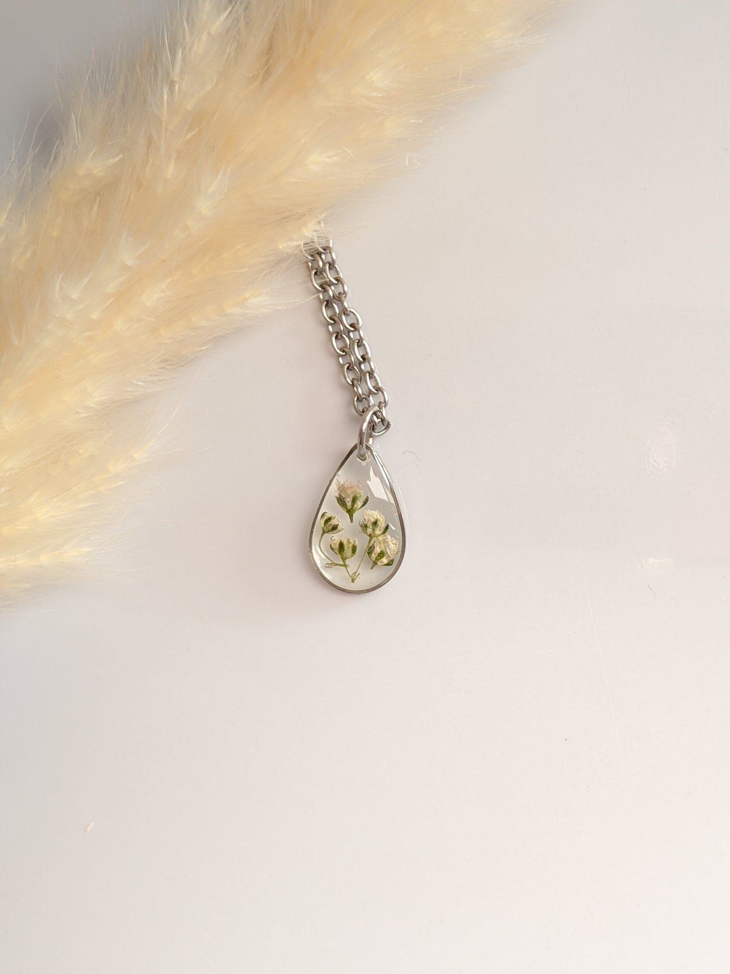 Baby breath teardrop