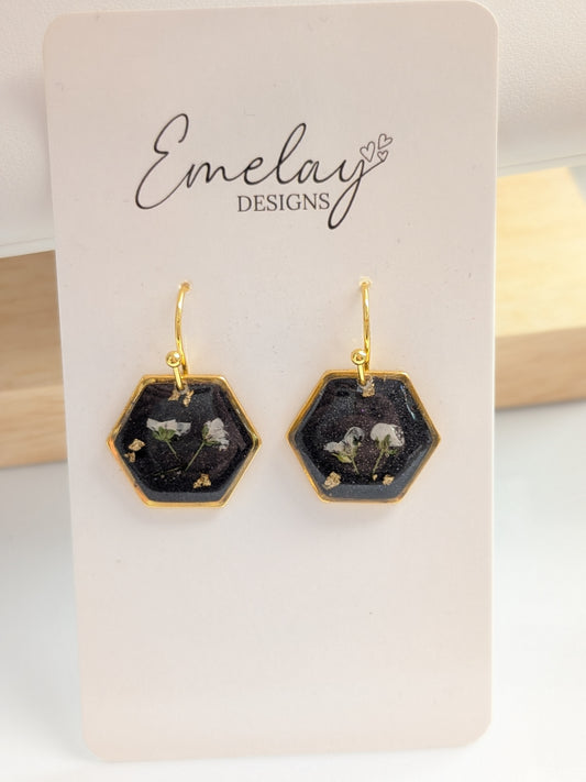 Alyssum floral earrings