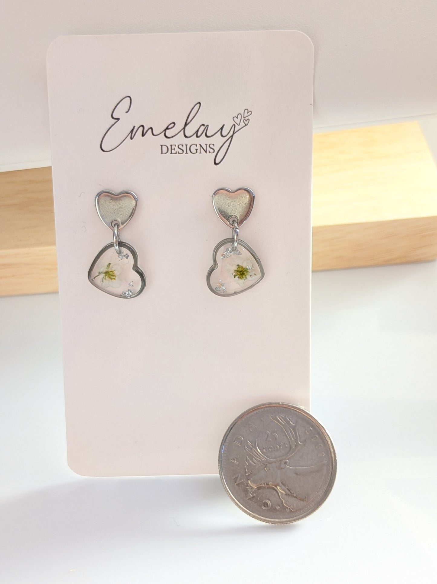 Heart floral earrings
